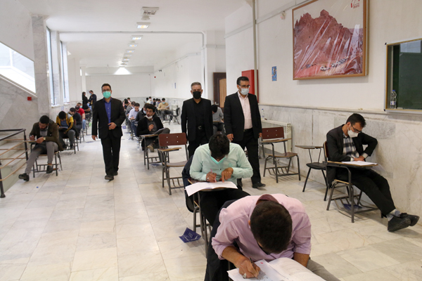 میزبانی دانشگاه آزاد اسلامی از روز دوم آزمون استخدامی آموزش و پرورش