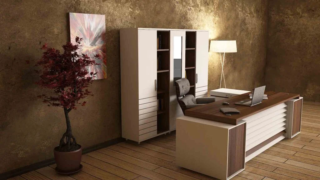 What are the features of a good management desk
