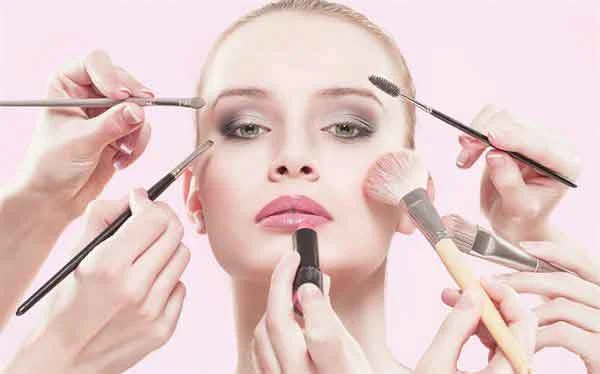 آیا خدمات زیبایی حرفه &zwnj;ای برای بانوان
