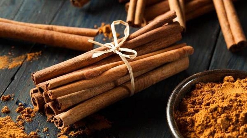 قبل از مصرف دارچین، این هشدار‌ها را بخوانید