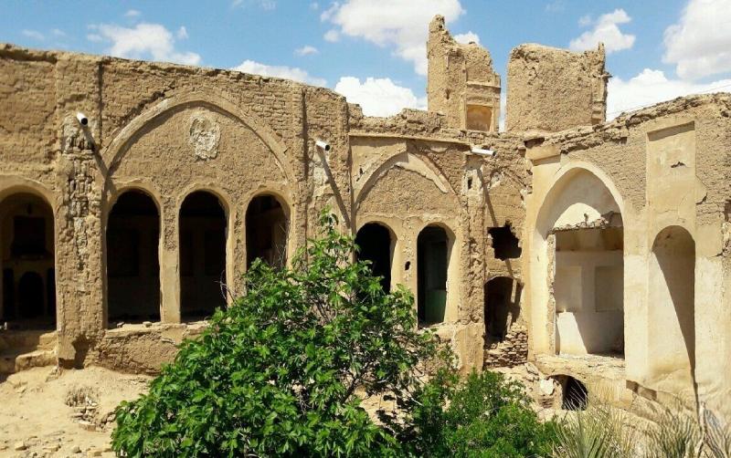 آثار تاریخی ایران در معرض بلایای طبیعی